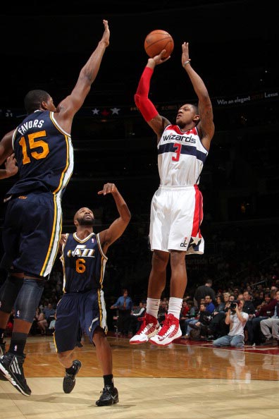 动他们前行 动他们前行