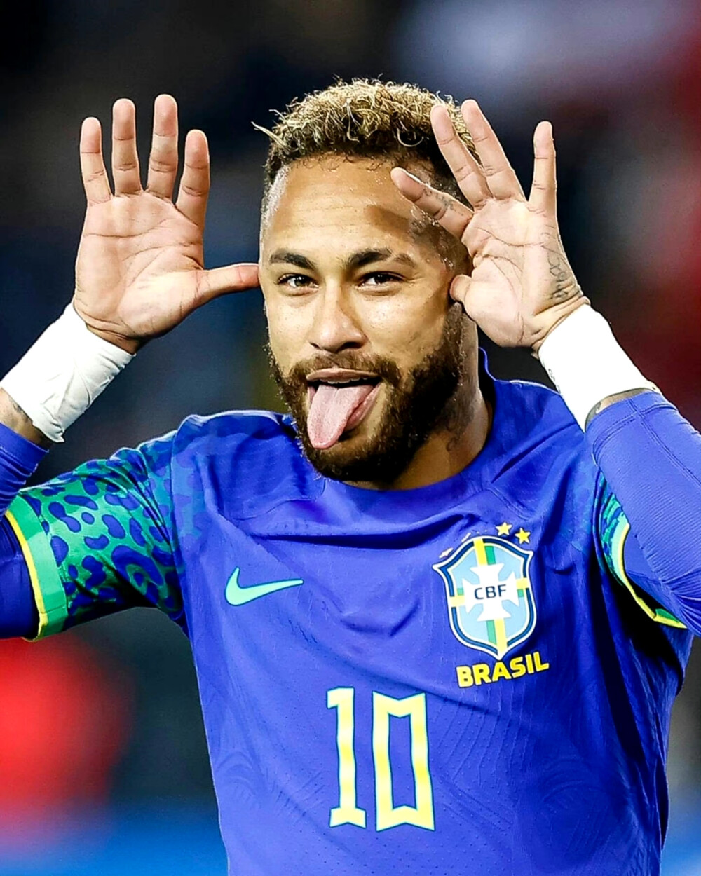 更引发了篮 更引发了篮