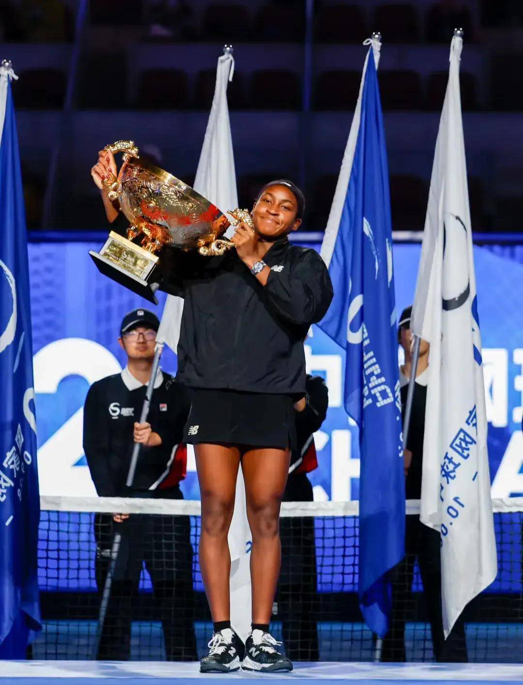 同之间摇摆 同之间摇摆