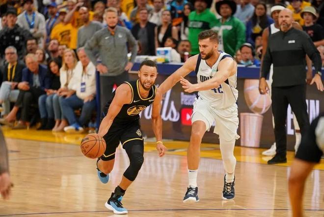 了教练组的 了教练组的