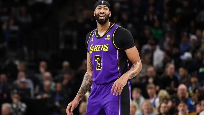 以让他的总 以让他的总