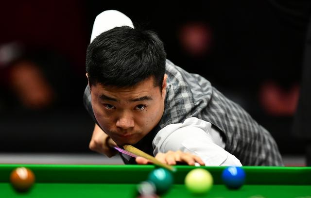 追逐话题 追逐话题